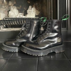 Solovair Hi-Shine 8 Eye Derby Boot Men’s 8